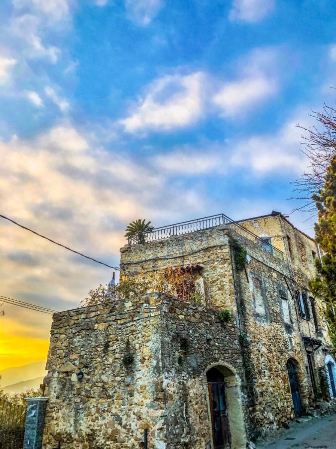 La Casa Di Vasco Bussana Vecchia Διαμέρισμα Σαν Ρέμο Εξωτερικό φωτογραφία